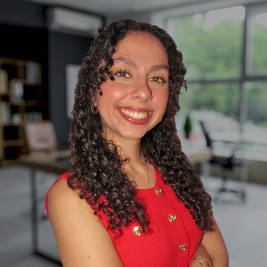 Carolina Sotomayer Headshot